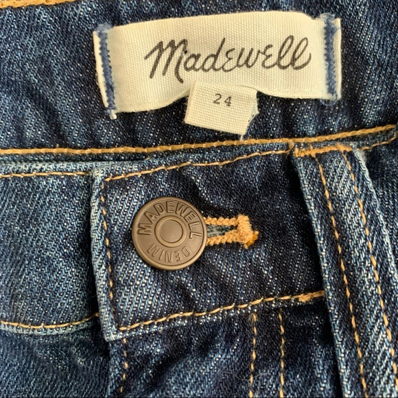 Madewell Dark Denim Skirt with pockets - Picture 5 of 7